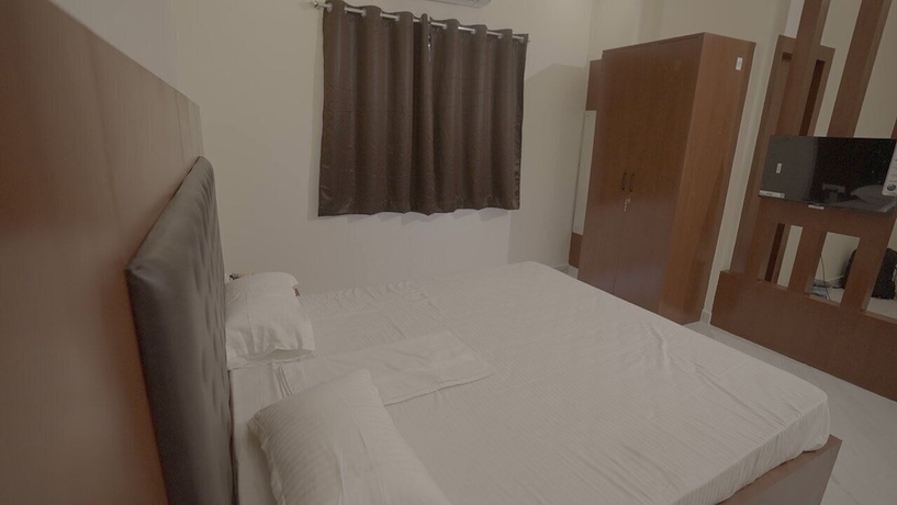 Imagen de la habitación del Hotel HOTEL GUPTA GARDEN. Foto 6