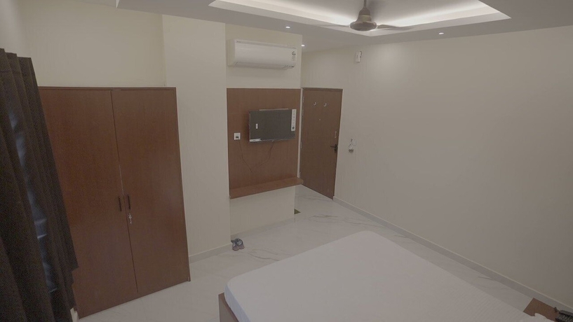 Imagen de la habitación del Hotel HOTEL GUPTA GARDEN. Foto 9