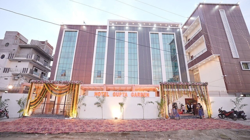 Imagen general del Hotel HOTEL GUPTA GARDEN. Foto 3