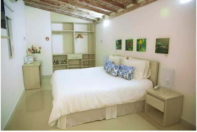 Imagen general del Hotel HOTEL HABANA REAL. Foto 5