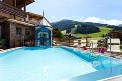 Imagen de la piscina del Hotel HOTEL HASENAUER. Foto 19