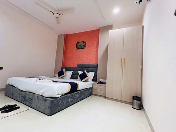 Imagen de la habitación del Hotel HOTEL HILL PARK. Foto 9