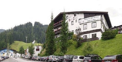 Imagen general del Hotel HOTEL HOCH TIROL. Foto 8