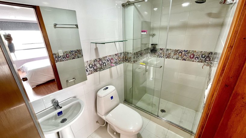 Imagen de la habitación del Hotel HOTEL HOME. Foto 8