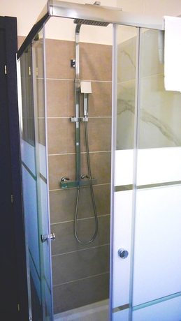 Imagen de la habitación del Hotel HOTEL HOUSE GARGANO. Foto 11