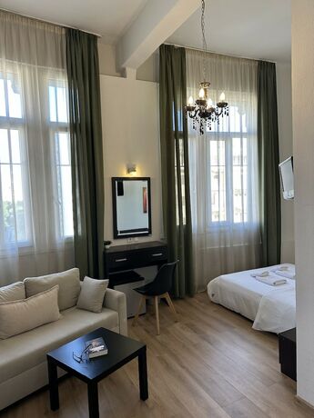 Imagen general del Hotel HOTEL ILISIA. Foto 14