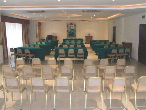 Imagen general del Hotel HOTEL IMPERIAL. Foto 1