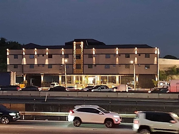 Imagen general del Hotel HOTEL INTERNACIONAL GUARULHOS. Foto 1