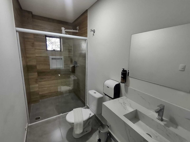 Imagen de la habitación del Hotel HOTEL INTERNACIONAL GUARULHOS. Foto 15