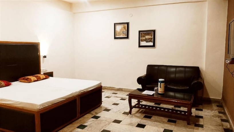 Imagen de la habitación del Hotel HOTEL INTERNATIONAL. Foto 5