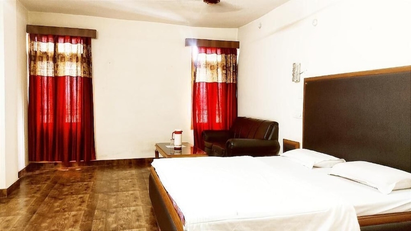 Imagen de la habitación del Hotel HOTEL INTERNATIONAL. Foto 12