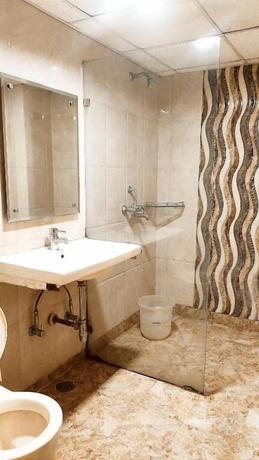 Imagen de la habitación del Hotel HOTEL INTERNATIONAL. Foto 15