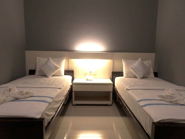 Imagen general del Hotel HOTEL IRAA. Foto 9
