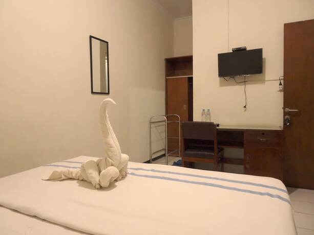 Imagen general del Hotel HOTEL IRAA. Foto 18