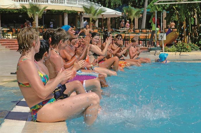 Imagen general del Hotel HOTEL IZ FLOWER SIDE BEACH. Foto 16