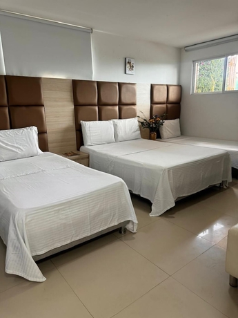 Imagen de la habitación del Hotel HOTEL JUAN PABLO II. Foto 7