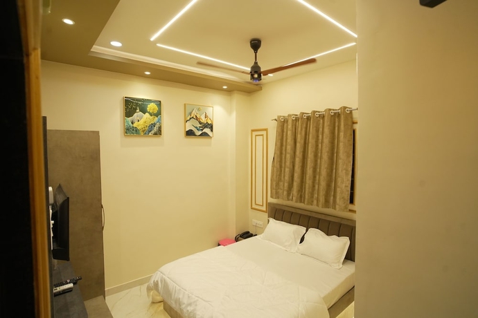 Imagen de la habitación del Hotel HOTEL KASTURI PALACE. Foto 9