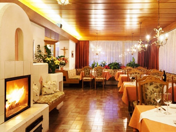 Imagen general del Hotel HOTEL KAUNERTALERHOF. Foto 3