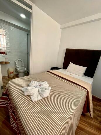 Imagen de la habitación del Hotel HOTEL KILLASUMAQ. Foto 11