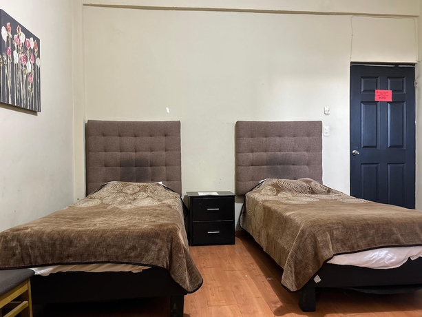 Imagen de la habitación del Hotel HOTEL KOREA GARDEN. Foto 8