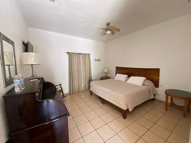 Imagen de la habitación del Hotel HOTEL LA CASA DE LAS COCADAS. Foto 20
