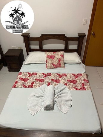 Imagen de la habitación del Hotel HOTEL LA ISLA. Foto 10