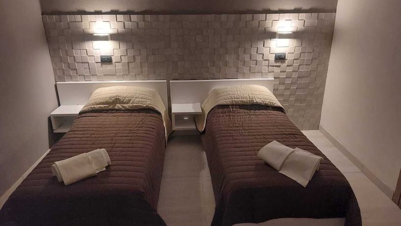 Imagen de la habitación del Hotel HOTEL LA TORRE. Foto 1