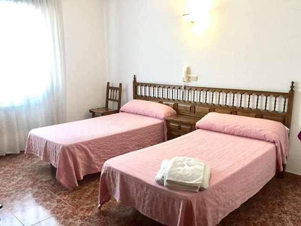 Imagen de la habitación del Hotel HOTEL LAGO. Foto 4