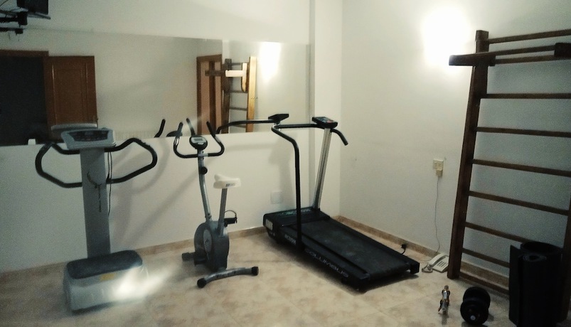 Imagen de los interiores del Hotel HOTEL LAGO. Foto 10