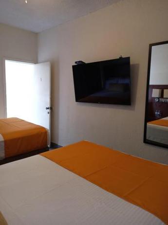 Imagen general del Hotel HOTEL LAS PALMAS. Foto 7