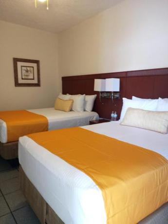 Imagen general del Hotel HOTEL LAS PALMAS. Foto 11