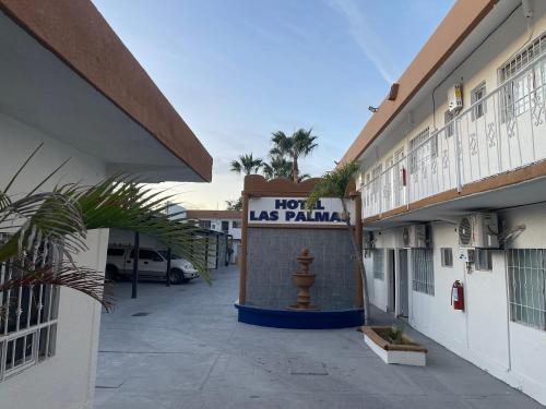 Imagen general del Hotel HOTEL LAS PALMAS. Foto 17