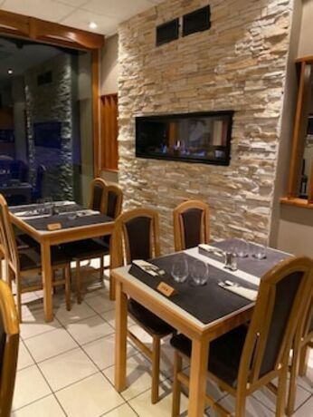 Imagen general del Hotel HOTEL LE CHARDON BLEU. Foto 8