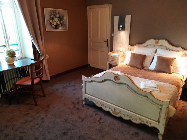 Imagen de la habitación del Hotel HOTEL LE MANOIR DE LA BARBACANE. Foto 11