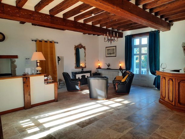 Imagen de los interiores del Hotel HOTEL LE MANOIR DE LA BARBACANE. Foto 20