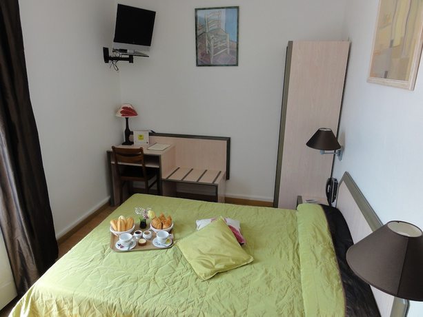 Imagen de la habitación del Hotel HOTEL LE PERIGORD. Foto 6