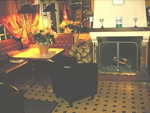 Imagen de los interiores del Hotel HOTEL LE PERIGORD. Foto 20