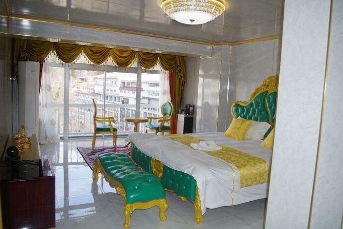 Imagen de la habitación del Hotel HOTEL LOMOSA. Foto 19