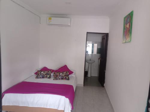 Imagen de la habitación del Hotel HOTEL LOS TAMBOS DEL CARIBE BEACH. Foto 17