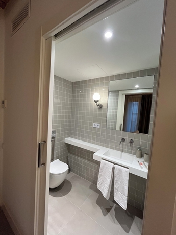 Imagen de la habitación del Hotel HOTEL LUNA NUEVA. Foto 5