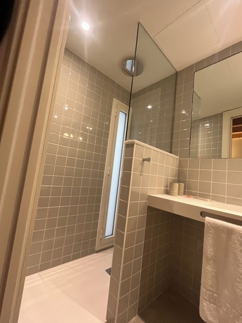 Imagen de la habitación del Hotel HOTEL LUNA NUEVA. Foto 7
