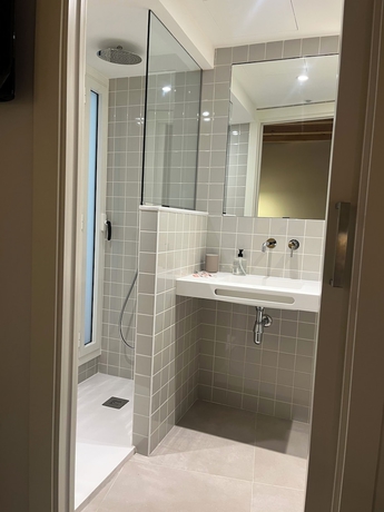 Imagen de la habitación del Hotel HOTEL LUNA NUEVA. Foto 9