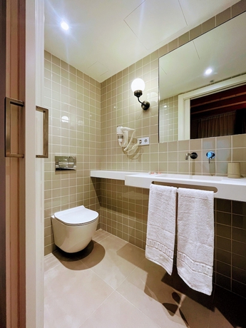 Imagen de la habitación del Hotel HOTEL LUNA NUEVA. Foto 13