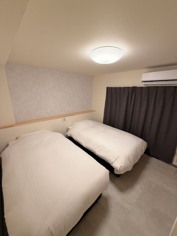 Imagen de la habitación del Hotel HOTEL LUNA STELLA. Foto 7