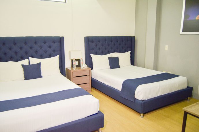 Imagen de la habitación del Hotel HOTEL LUNADA. Foto 2