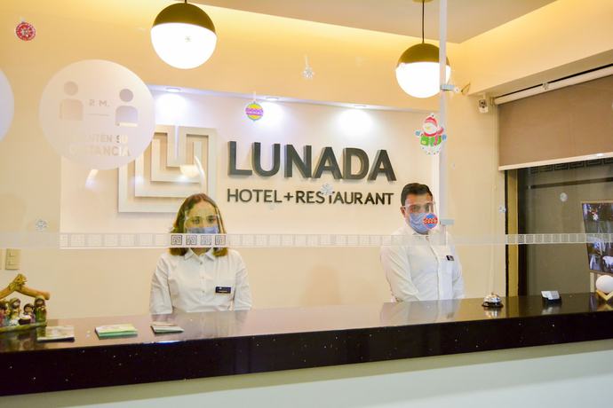Imagen de los interiores del Hotel HOTEL LUNADA. Foto 18