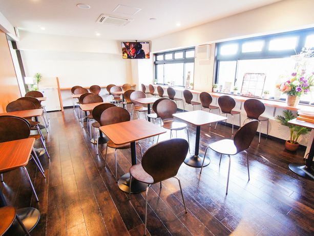 Imagen del bar/restaurante del Hotel HOTEL LiVEMAX Himeji Shiyakusho Mae. Foto 4