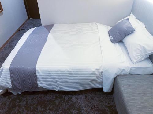 Imagen de la habitación del Hotel HOTEL LiVEMAX Honhachinohe Ekimae. Foto 18