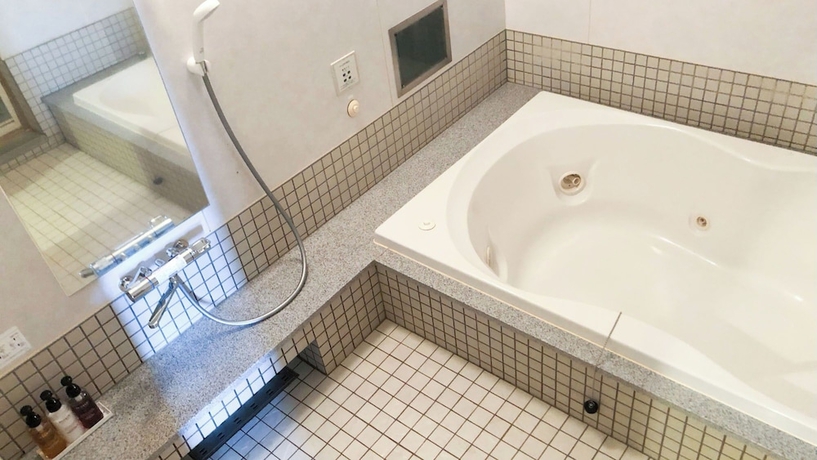 Imagen de la habitación del Hotel HOTEL LiVEMAX Kuroishi. Foto 13