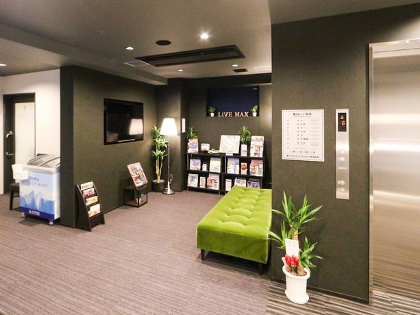 Imagen de los interiores del Hotel HOTEL LiVEMAX Niigata Ekimae. Foto 11